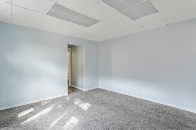 Foto del edificio - 405 E 6th St