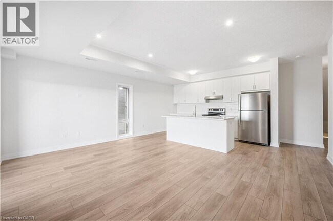 Building Photo - 59 REVERIE Wy