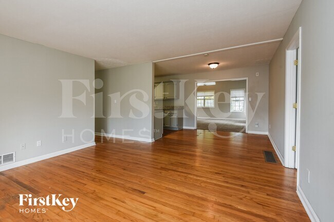 Foto del edificio - 4104 Middle Dr