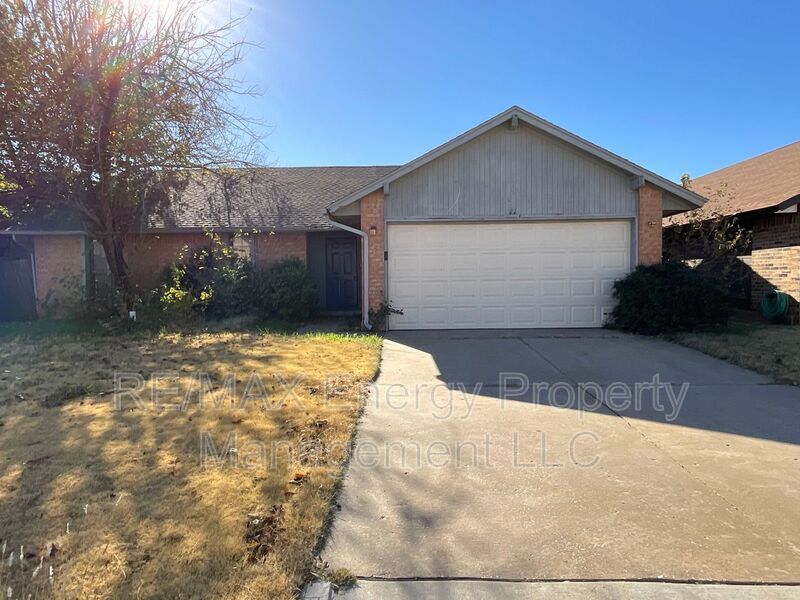 8408 NW 109th St, Oklahoma City, OK 73162 House Rental in Oklahoma