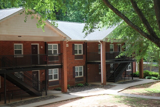 Building Photo - 111 Roosevelt Ave