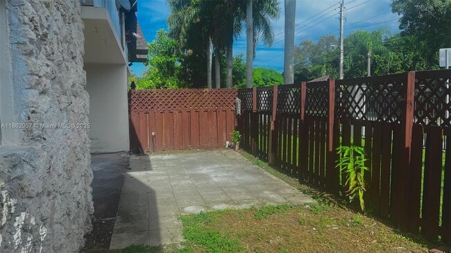 Foto del edificio - 8475 SW 94th St