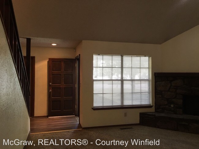 Building Photo - 6215 S 86th East Ave