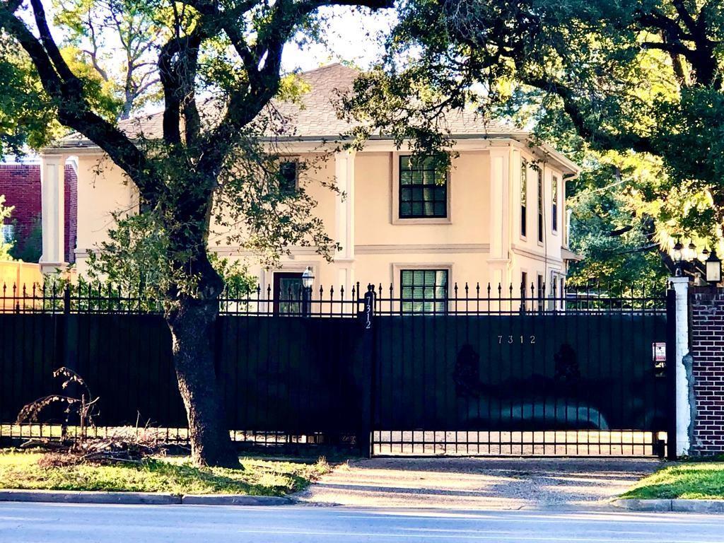 Primary Photo - 7312 Main St