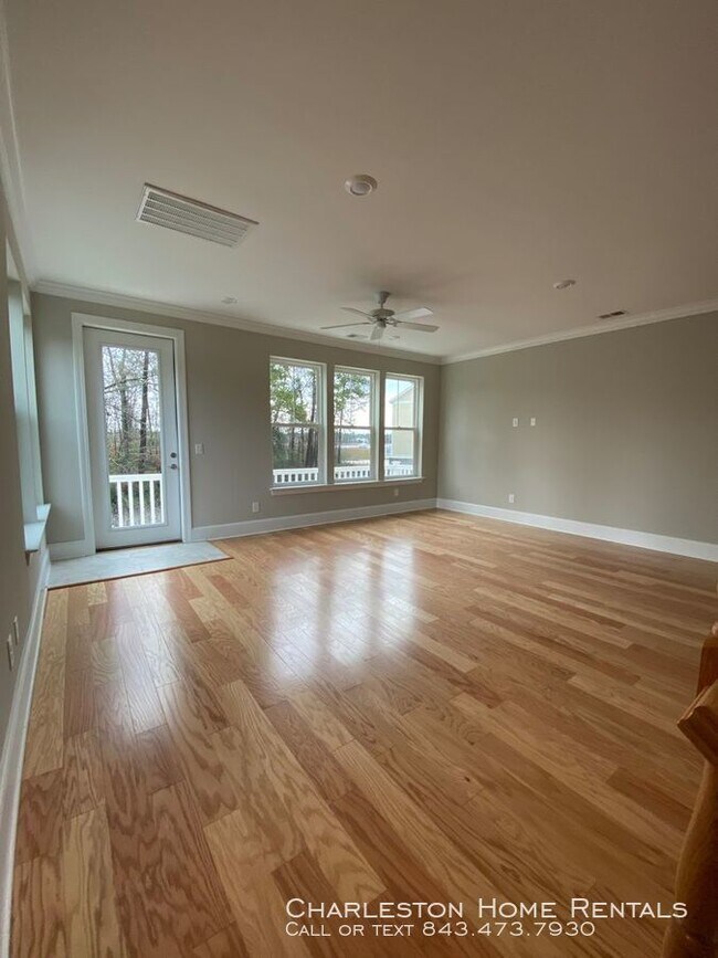 Foto del edificio - 5911 Steward St