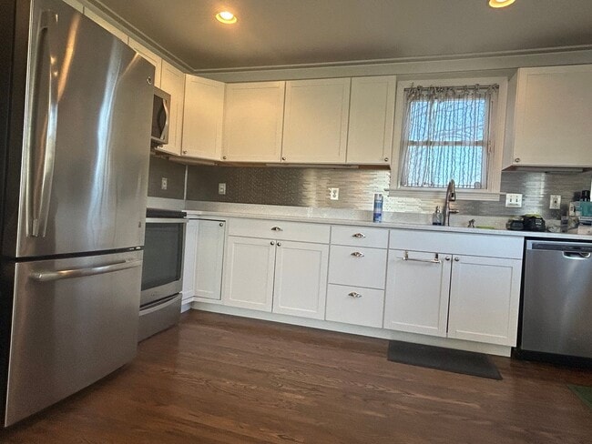 Photo - All Brick, Pet friendly cottage home