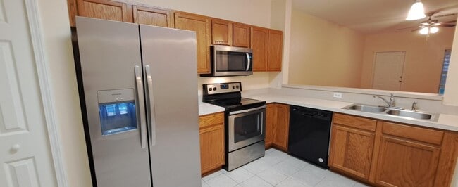 Foto del edificio - 396 Southern Branch Ln