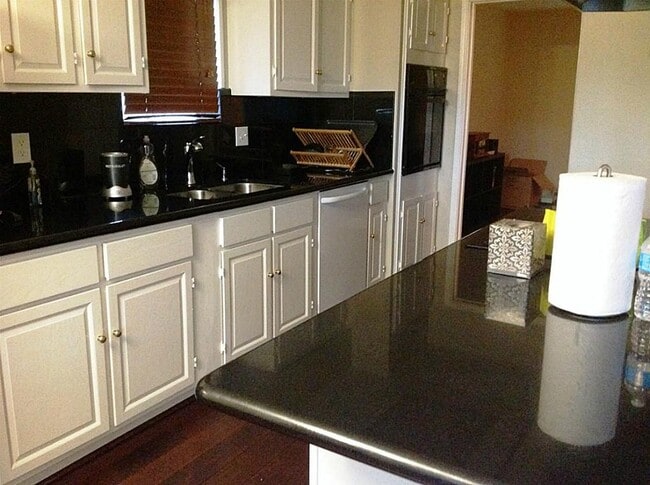 Building Photo - 12643 Westella Dr