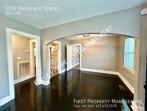 Building Photo - 3703 Provence St