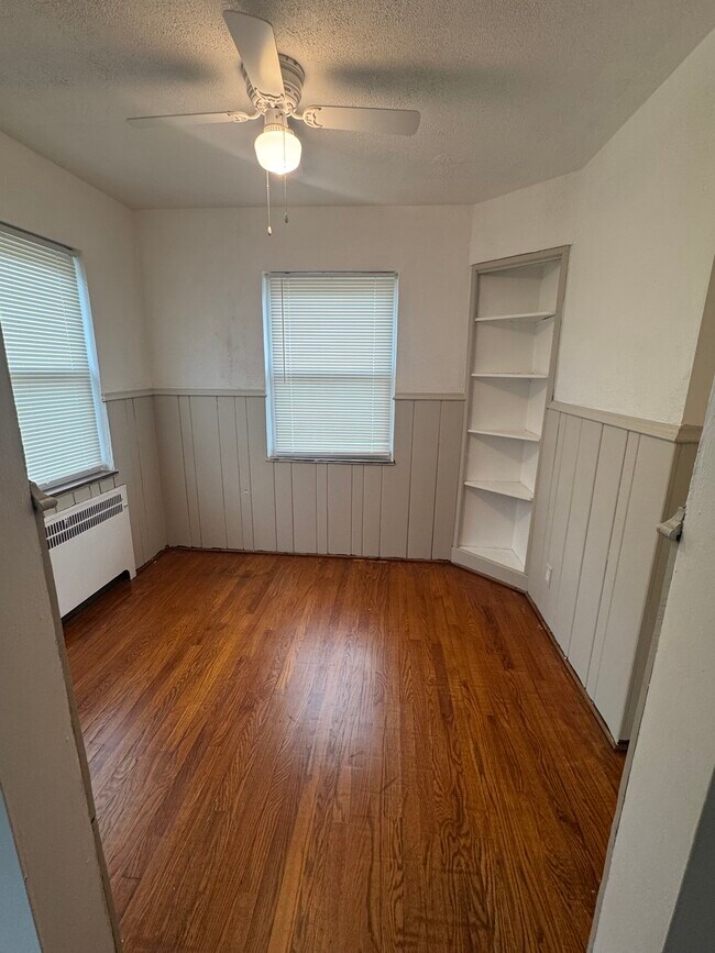 dining room - 3410 Cleveland Ct