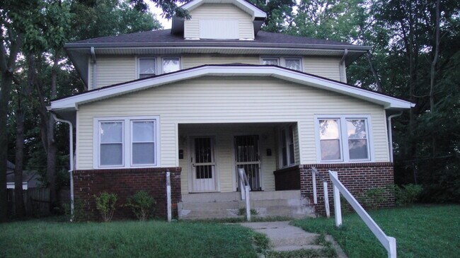 Building Photo - 3817 Carrollton Avenue