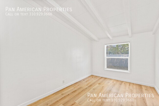 Foto del edificio - 141 W Mayfair Ave