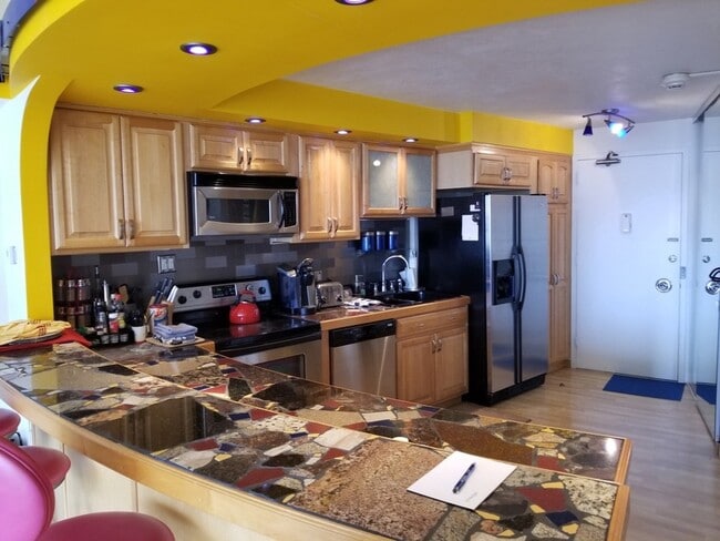 Photo - 300 N State Street Unit 3910 Apartment