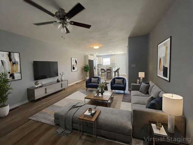 Foto del edificio - Luxury Lake Living Starts Here – Brand-New 2 Bed, 2 Bath Duplex in Kimberling City