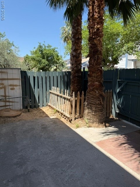 Building Photo - 4264 White Sands Ave
