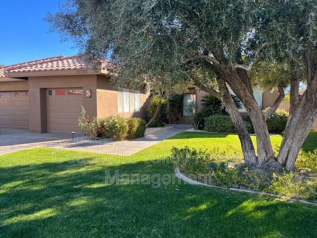 Building Photo - 77597 Carinda Ct