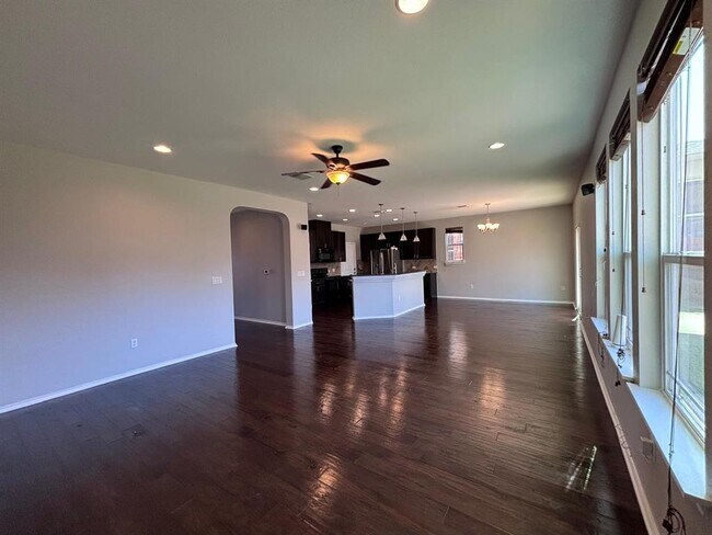 Building Photo - 1405 Berlin Ln
