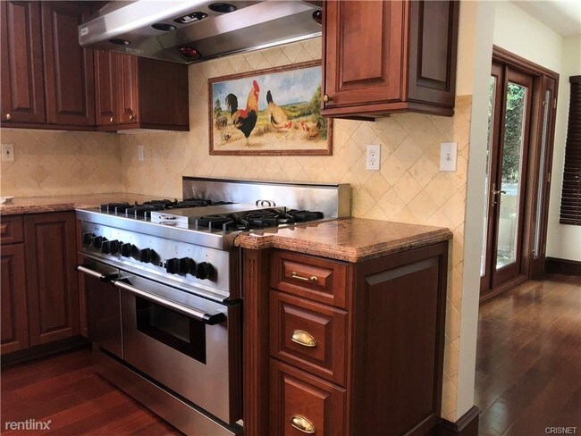 Foto del edificio - 4 br, 3 bath House - 3605 Highbury Ct