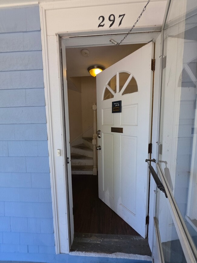 Photo - 295 Providence St (Woonsocket, RI) Apartment