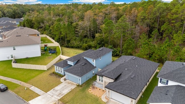 Building Photo - 613 Lancewood Ct