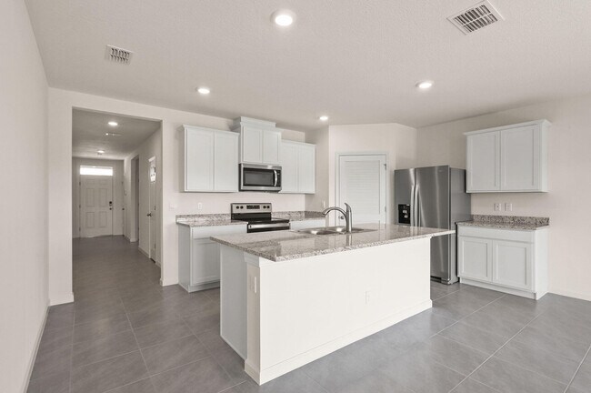 Building Photo - 9809 Southwest
