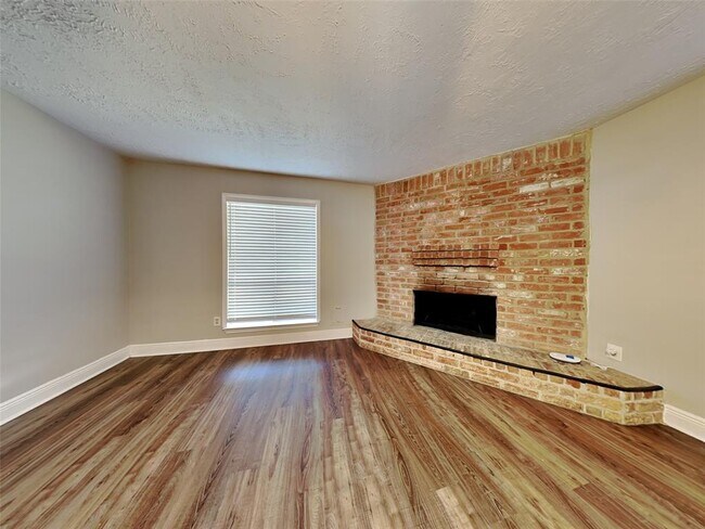 Building Photo - 3535 Dryburgh Ct