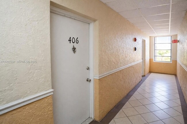 Foto del edificio - 5755 W 20th Ave