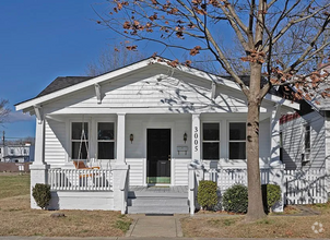 Building Photo - 3005 Decatur St