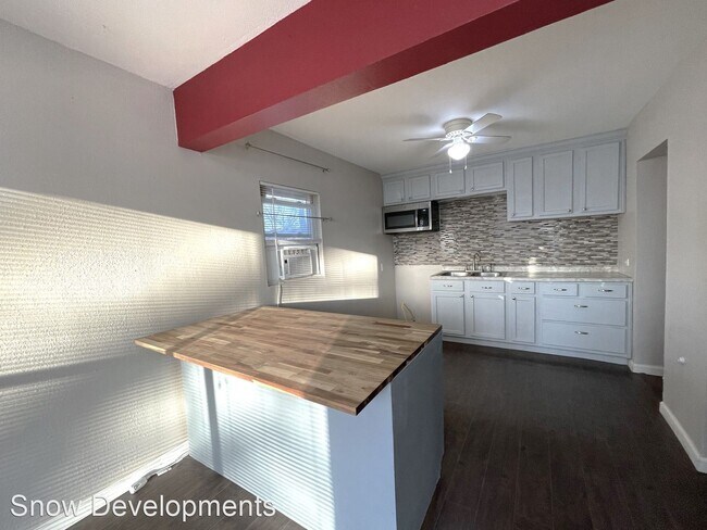 Building Photo - 3 br, 1.5 bath House - 812 Franklin