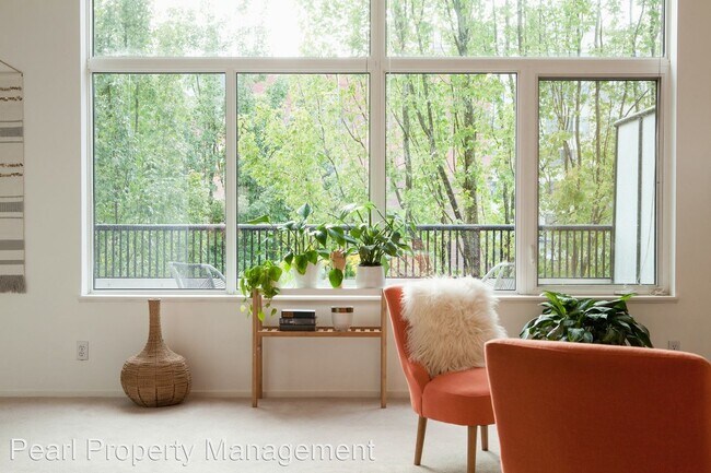 Foto del edificio - 618 NW 12th Ave