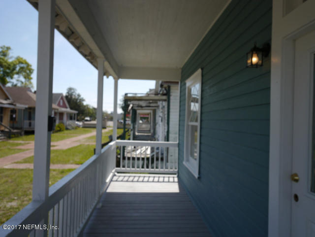 Foto del edificio - 1922 Redell St