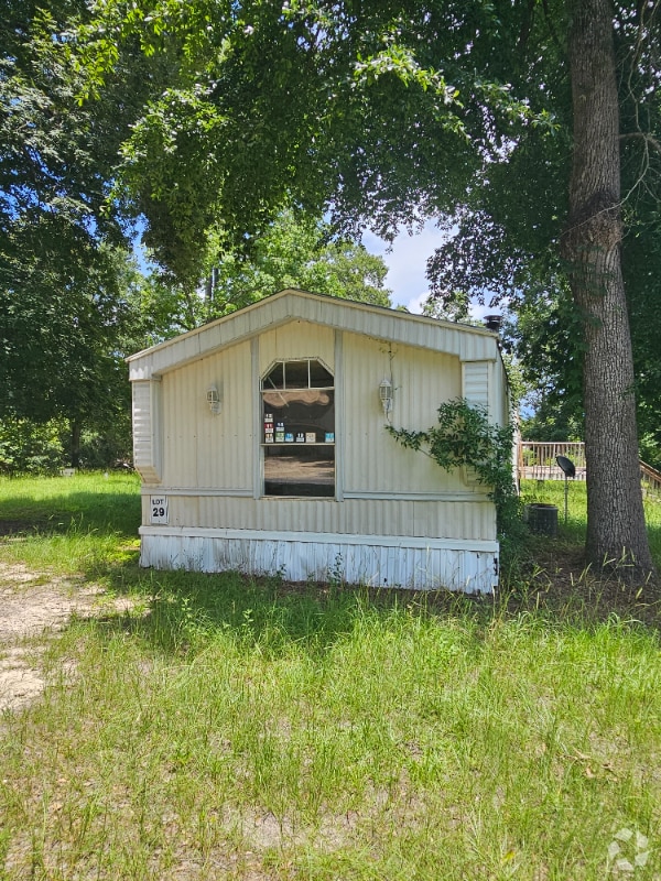 Building Photo - 269 Billys Cir