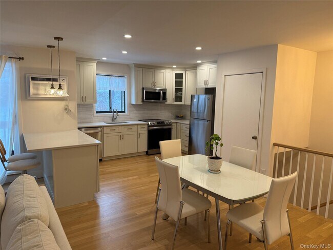 Foto del edificio - 404 Vista on the Lake