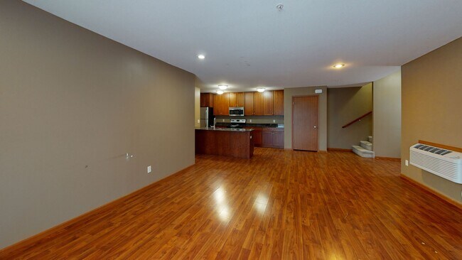 Building Photo - 2816 15th Ave NW