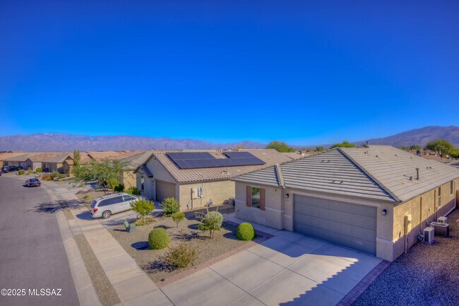 Foto del edificio - 8804 E Stone Meadow Cir