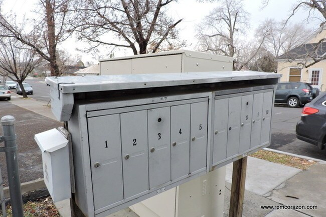 Foto del edificio - 328 Wheeler Ave