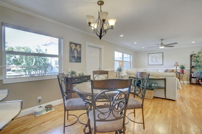 Foto del edificio - 2340 NE 9th St