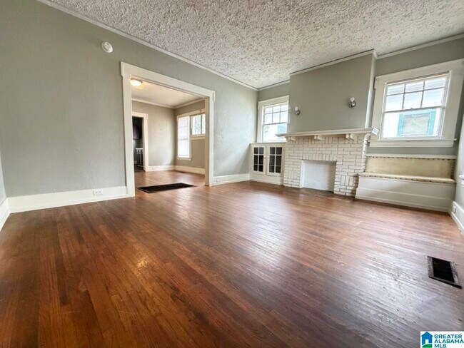 Foto del edificio - 1782 McMillon Ave