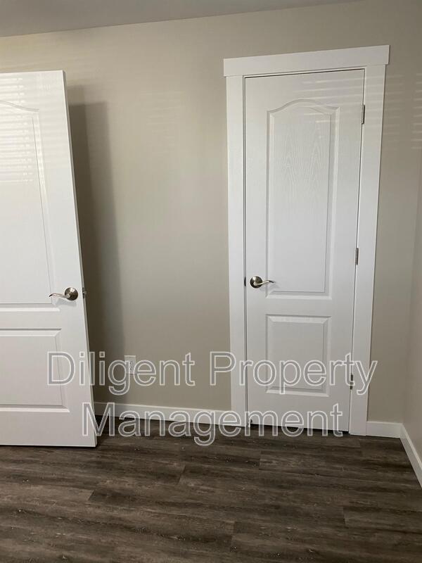 1260 Pulpit Rd, Peterborough, ON K9K 1H5 House for Rent in