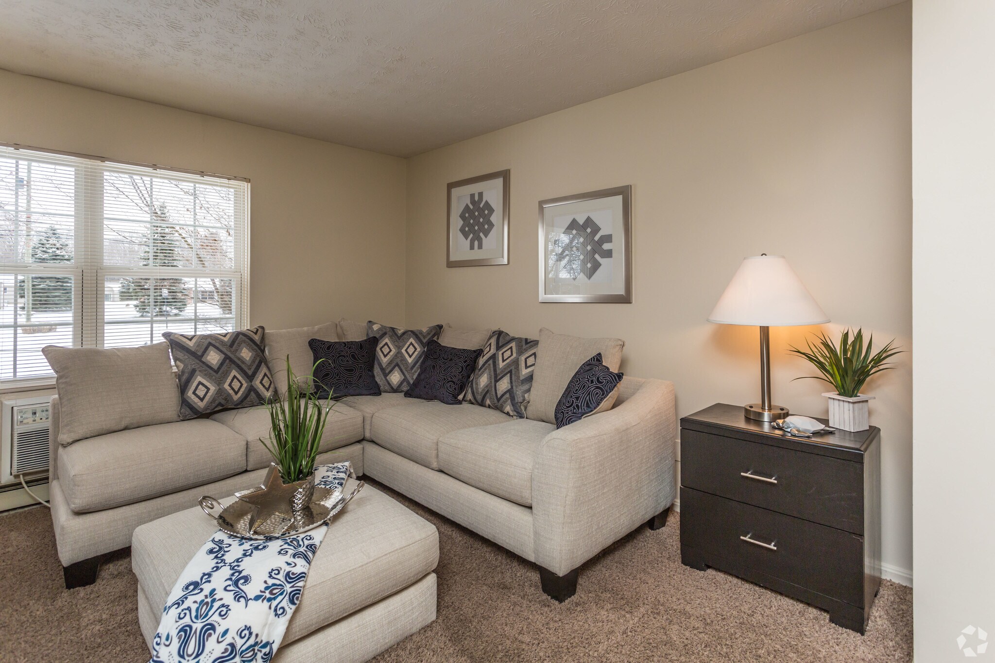 Boulevard Club Apartments – photo 2