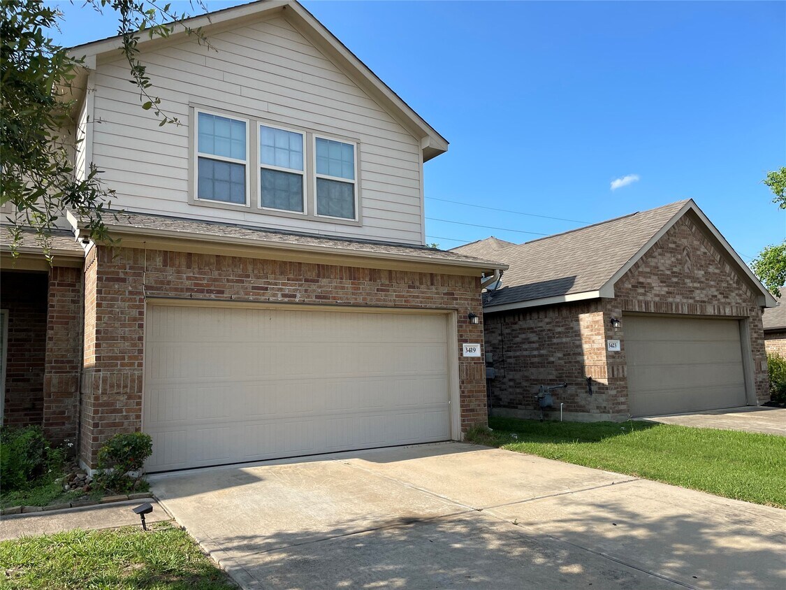 Foto del edificio - 3419 Atherton Ridge Ln