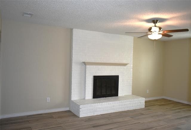 Building Photo - 5400 School Hill Cir