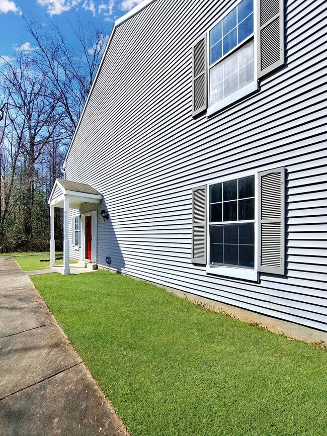 Foto del edificio - 3870 Gateview Pl