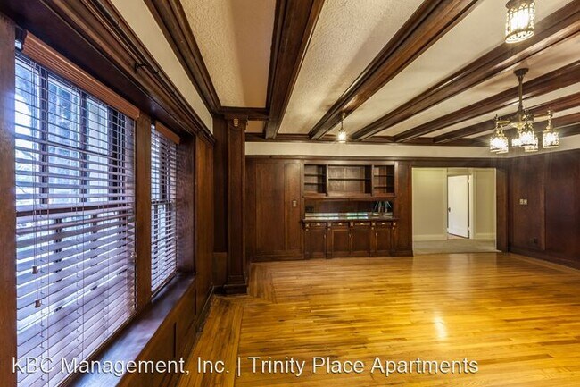 Foto del edificio - 117 NW Trinity Pl