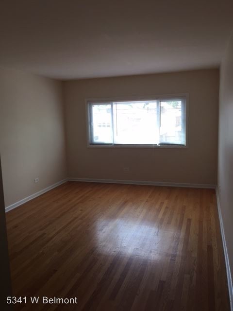 Building Photo - 5347 W Belmont Ave