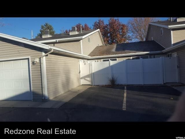 Foto del edificio - 6004 Liberty Oaks Cove