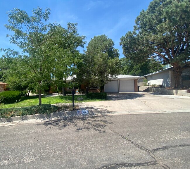 Exterior stucco and paint will be done in beige color prior to 8/1 - 4601 Bali Ct NE