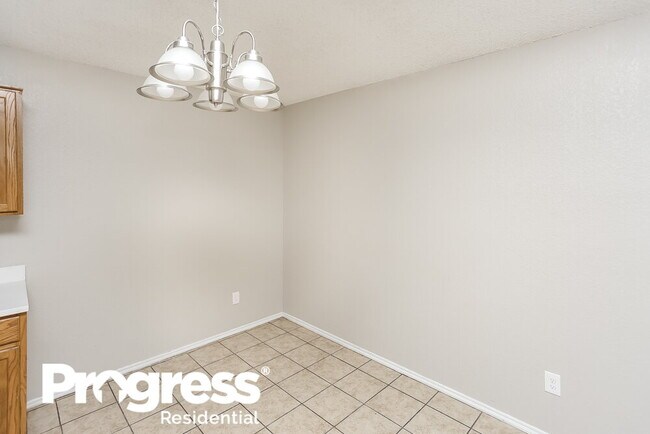 Building Photo - 2517 Winding Rd