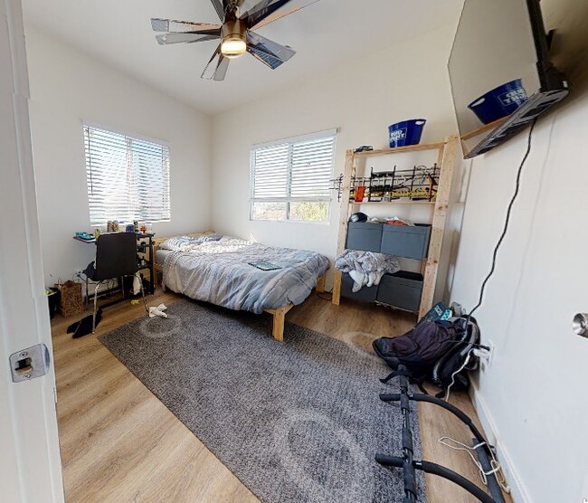 Foto del edificio - 5377 E Falls View Dr