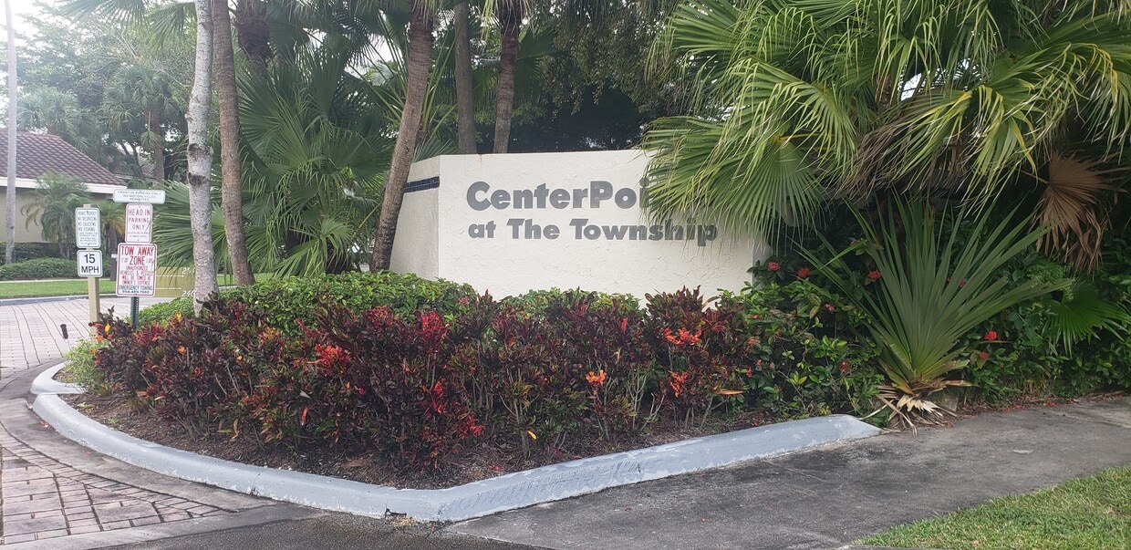 2492 NW 49th Terrace Unit 752, Coconut Creek, FL 33063 Condo for Rent